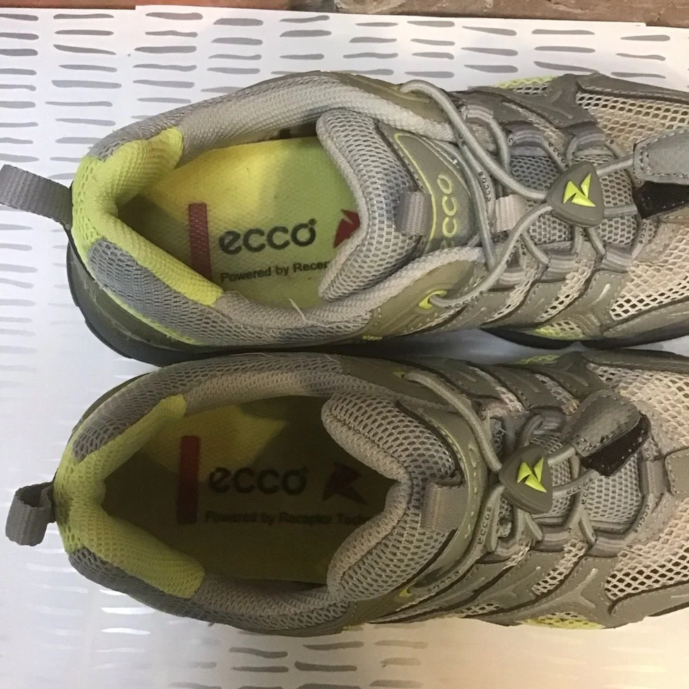 ECCO Women's Gray Neon Yellow Waterproof Outdoor Hiking Sneakers 39